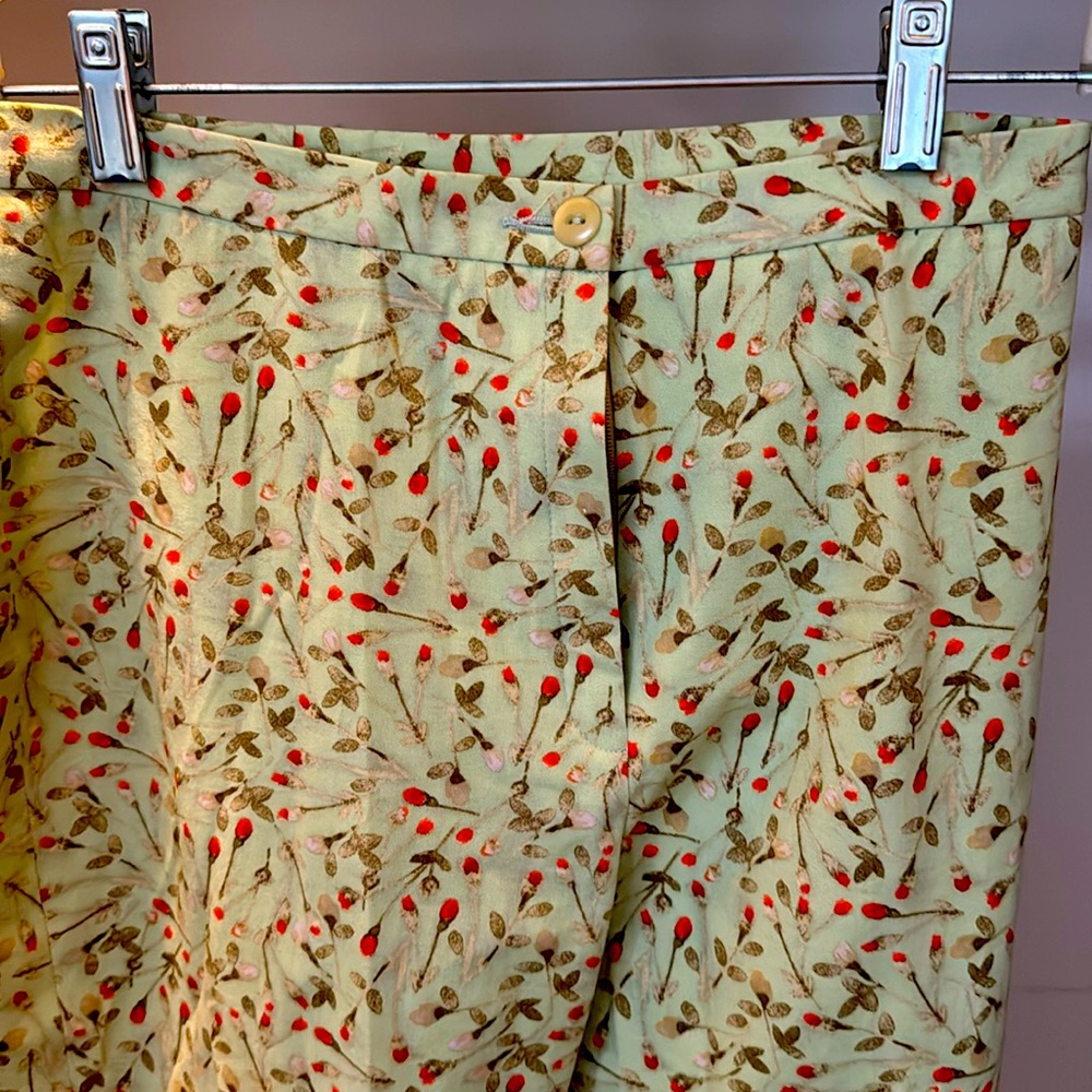 Incotex  size 44 (approx 6) ankle length pants. Classic high quality stretch